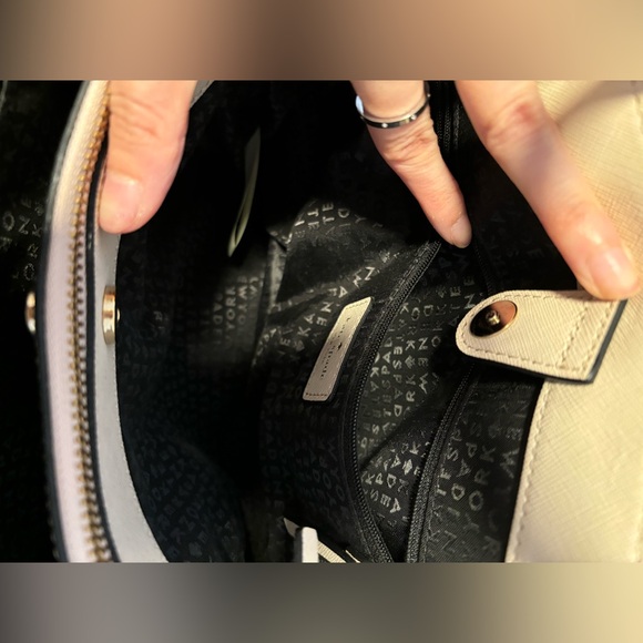 Black and Cream Kate Spade Handbag - Picture 5 of 11